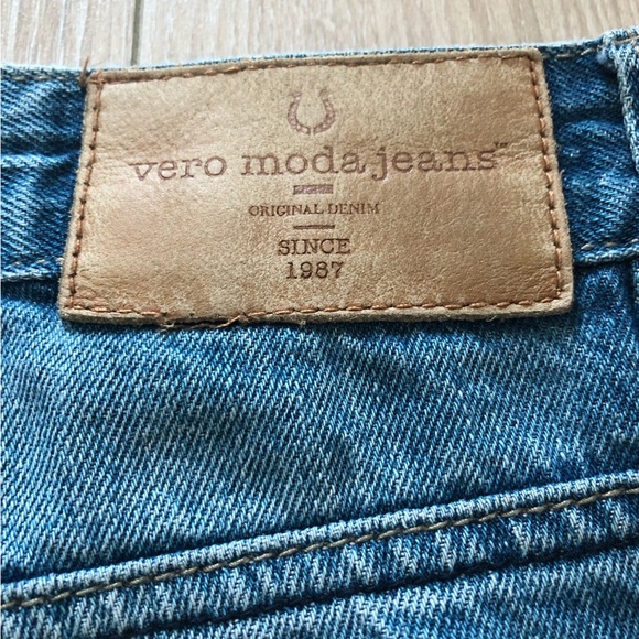 Vero Moda Jeans Rolled Up Hem Shorts Size 28 - Picture 6 of 14